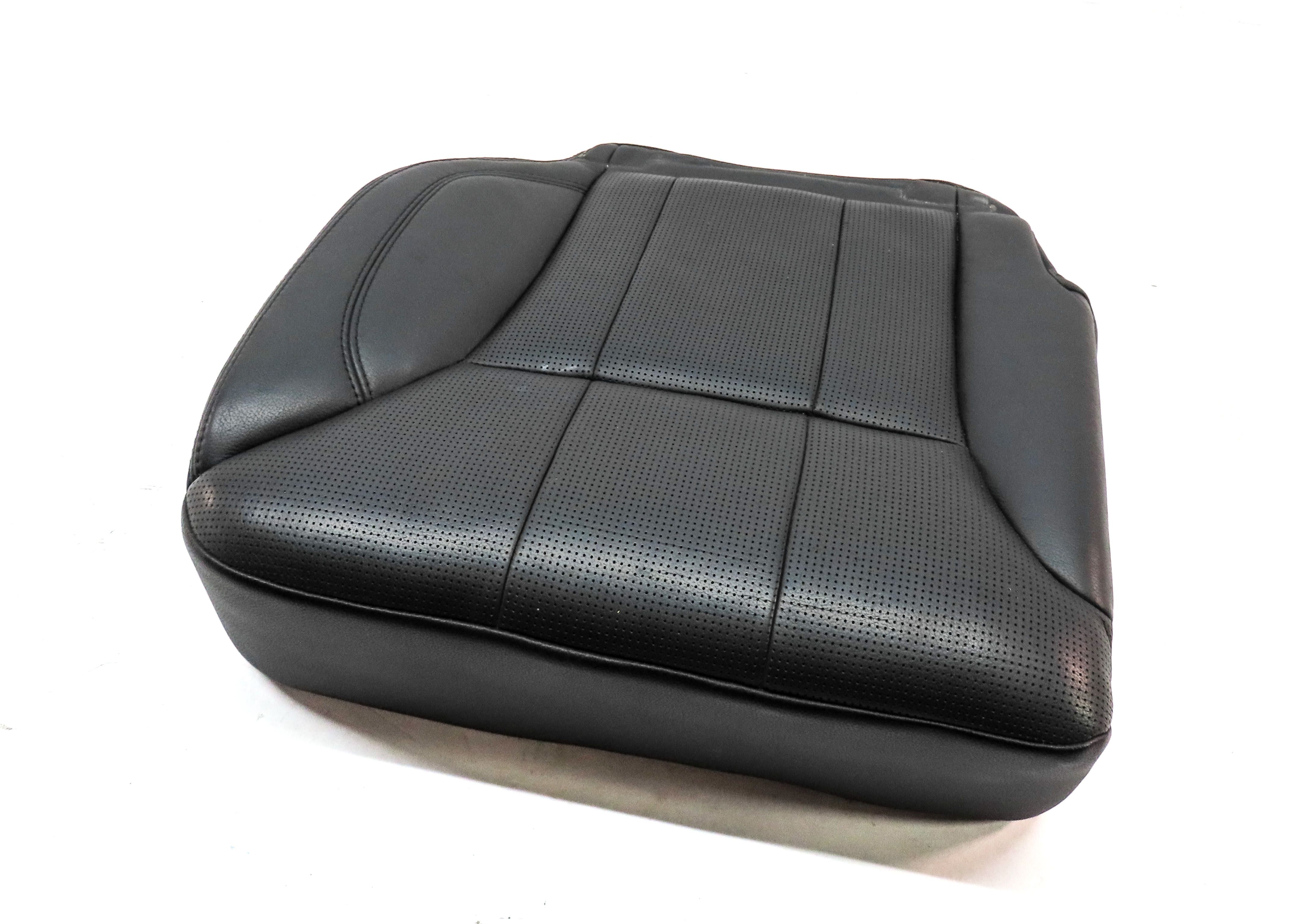 2017 LAND ROVER DISCOVERY (L462) REAR RIGHT 2nd ROW BOTTOM SEAT CUSHION (BLACK) — exact item pictured
